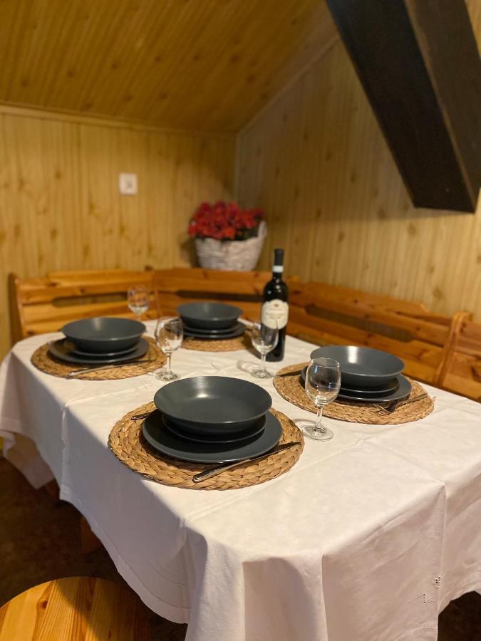 Apartment Lakeside Granary Apartment: 19th-century Charm With Park Access *