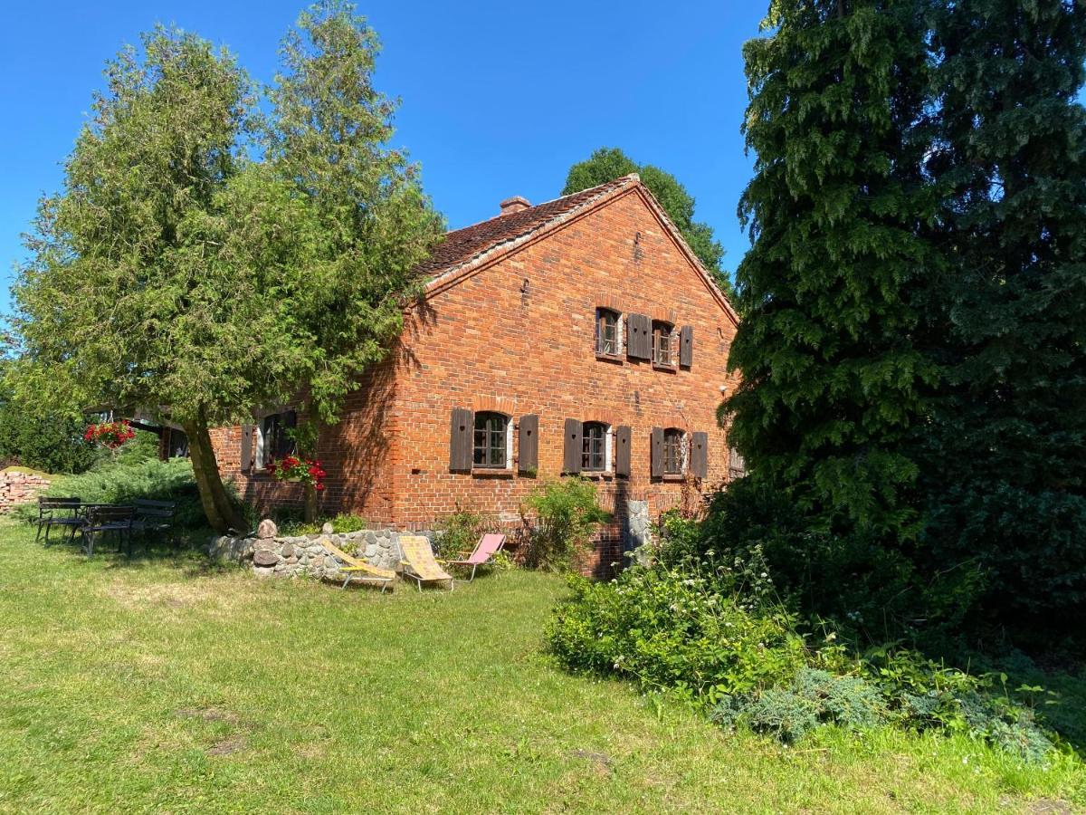 Lakeside Granary Apartment: 19th-century Charm With Park Access * Szteklin