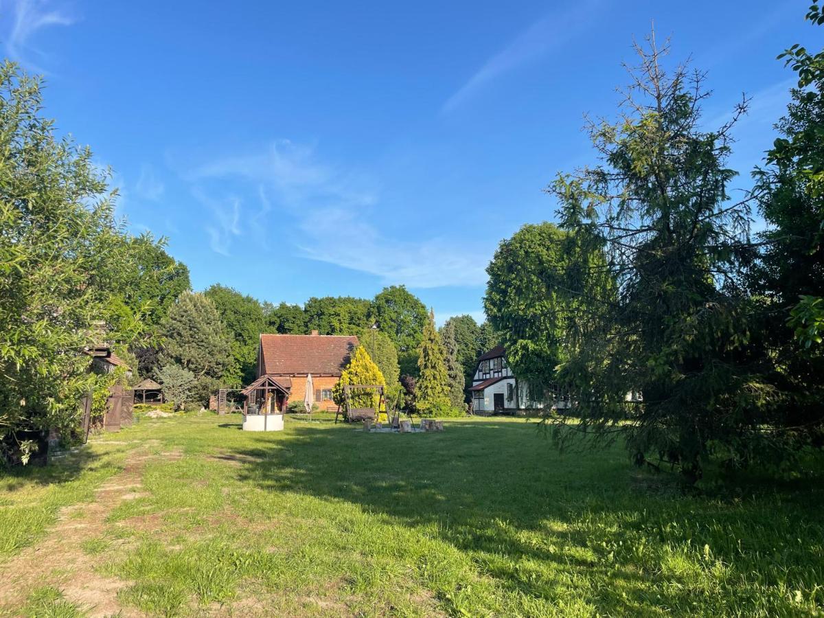 Lakeside Granary Apartment: 19th-century Charm With Park Access Apartment Szteklin
